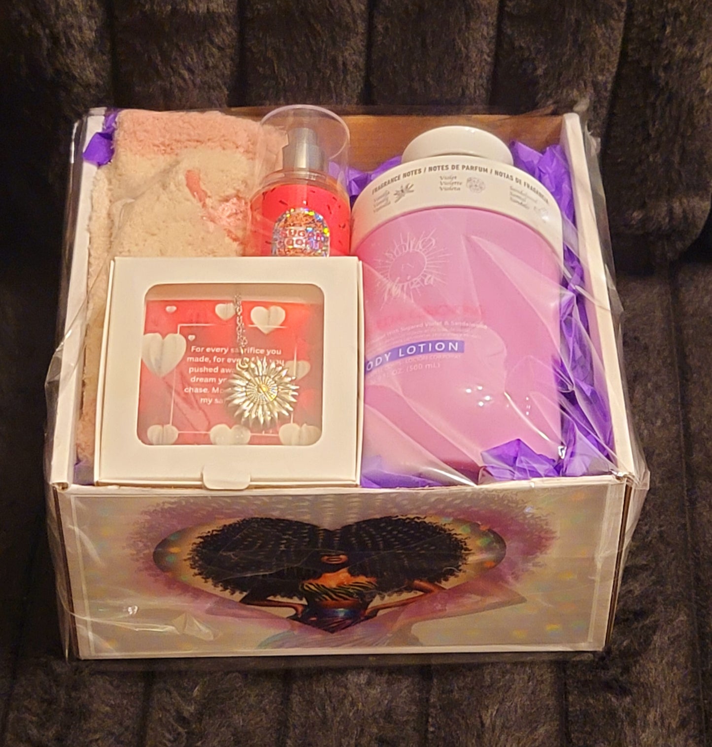 Custom-Made Gift Arrangement – Naturally Blessed