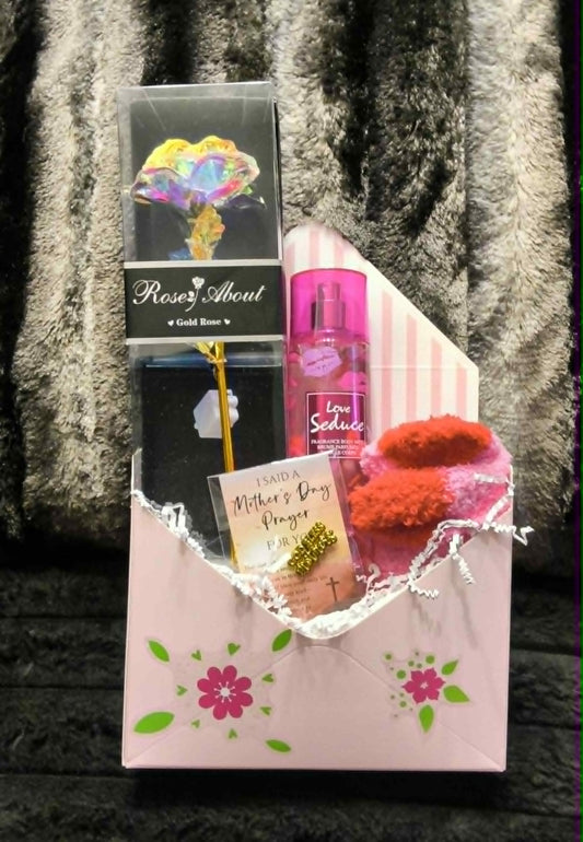 Custom-Made Gift Arrangement – A Prayer & A Rose